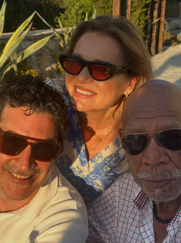 morgan xristoforos kabogiannh Tom Chill Η φωτεινή πλευρά του Θεάματος