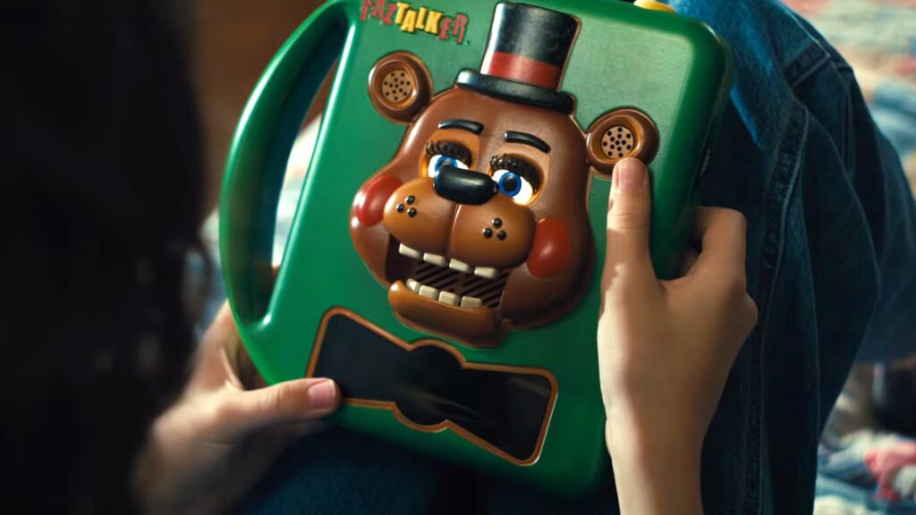 ayounggirltryingtoplaywithatoythathasfreddyinfivenightsatfreddys2trailer TOM and CHILL