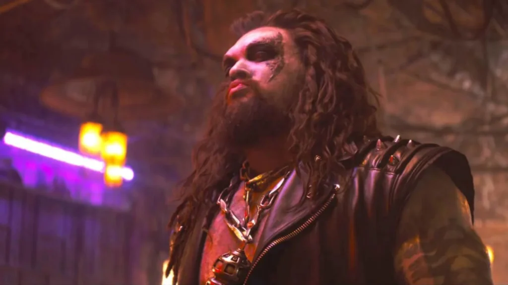 Jason+Momoa+Says+He+Wont+Make+a+Solo+LOBO+Movie+Unless+Its+Rated+R+Its+All+I+Want TOM and CHILL