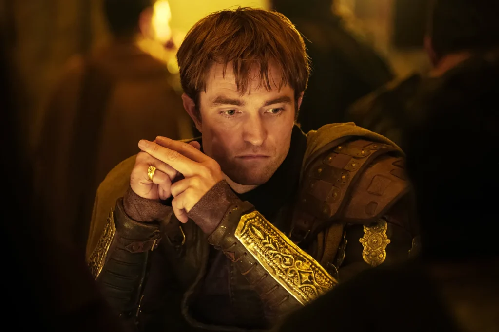 theodysseyrobertpattinson060226b08f6515e1ab496097b715c01cab302f TOM and CHILL